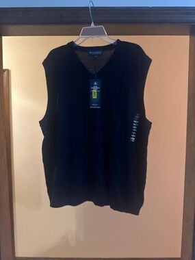 Hart Schaffner Marx Navy V-Neck Merino Wool Sweater Vest